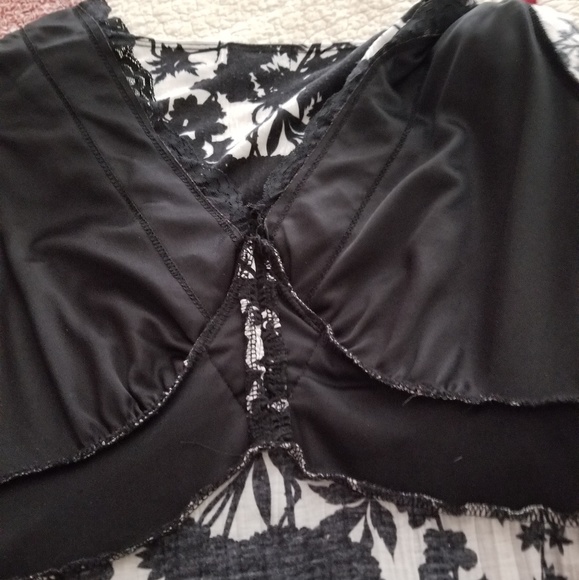 Black/Off White Tunic - Picture 7 of 7